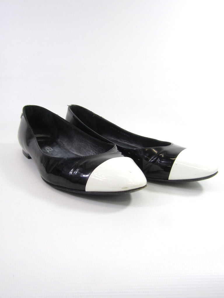 black leather flats round toe