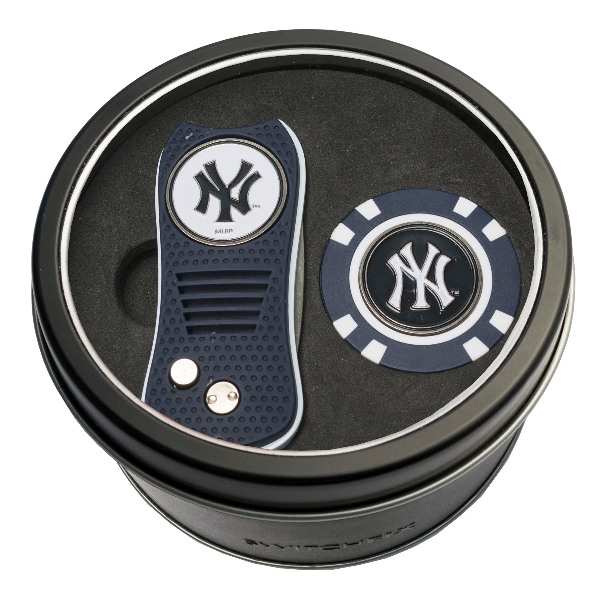 New York Yankees Switchblade Divot Tool + Golf Chip Tin Gift Set