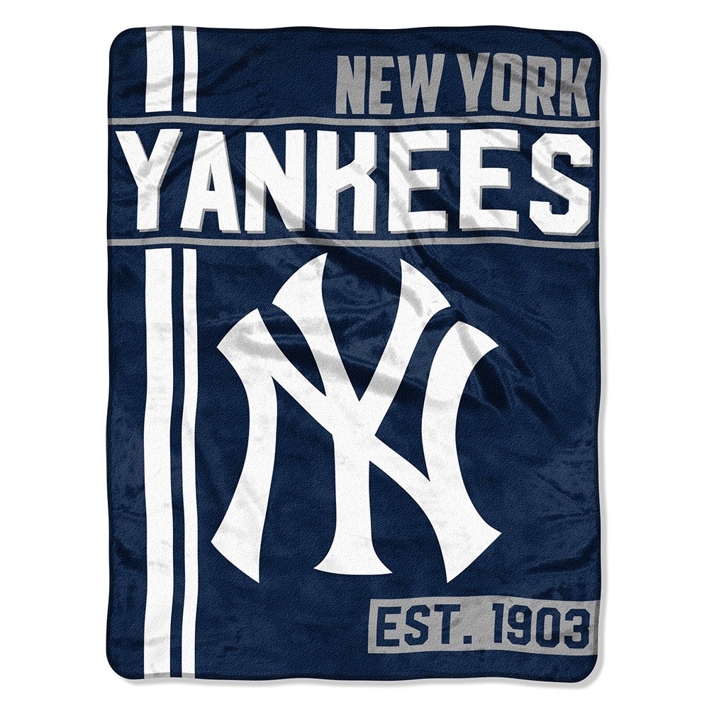 New York Yankees MLB Walk Off Micro Raschel Throw Blanket