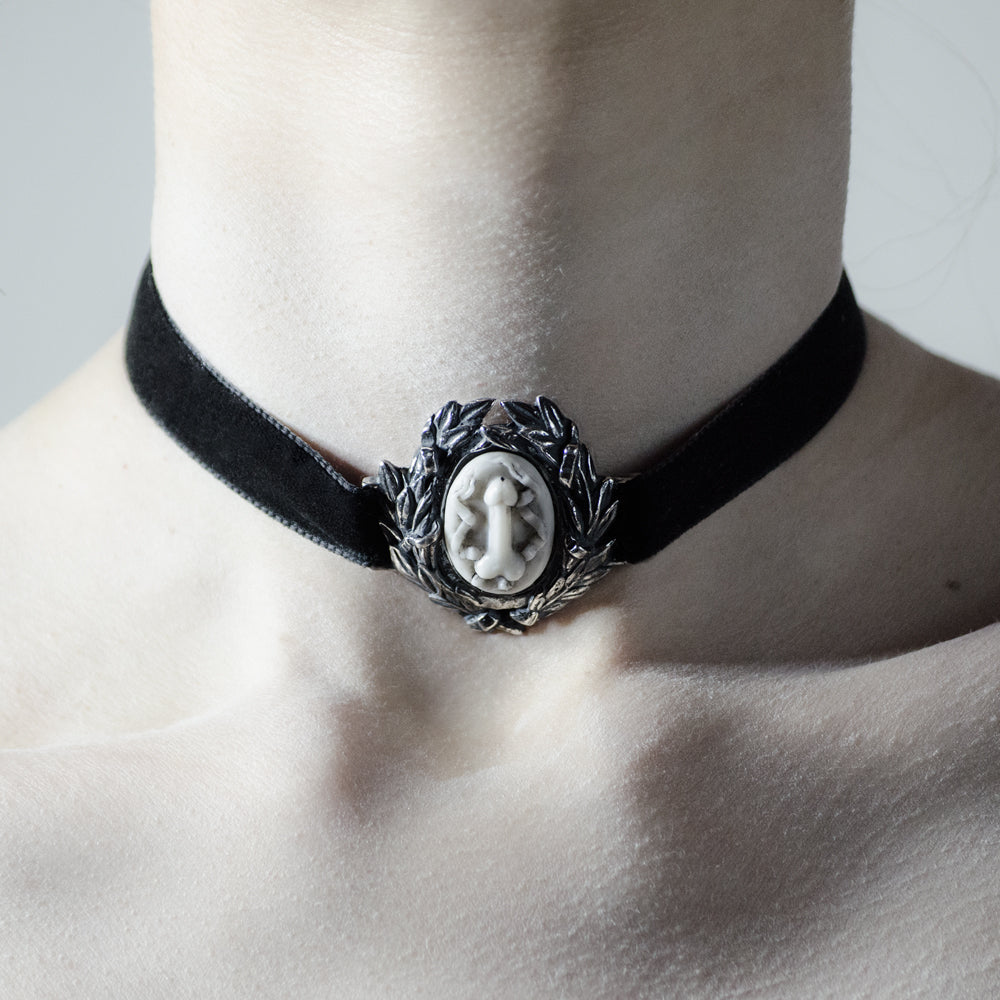 skull chain bracelet