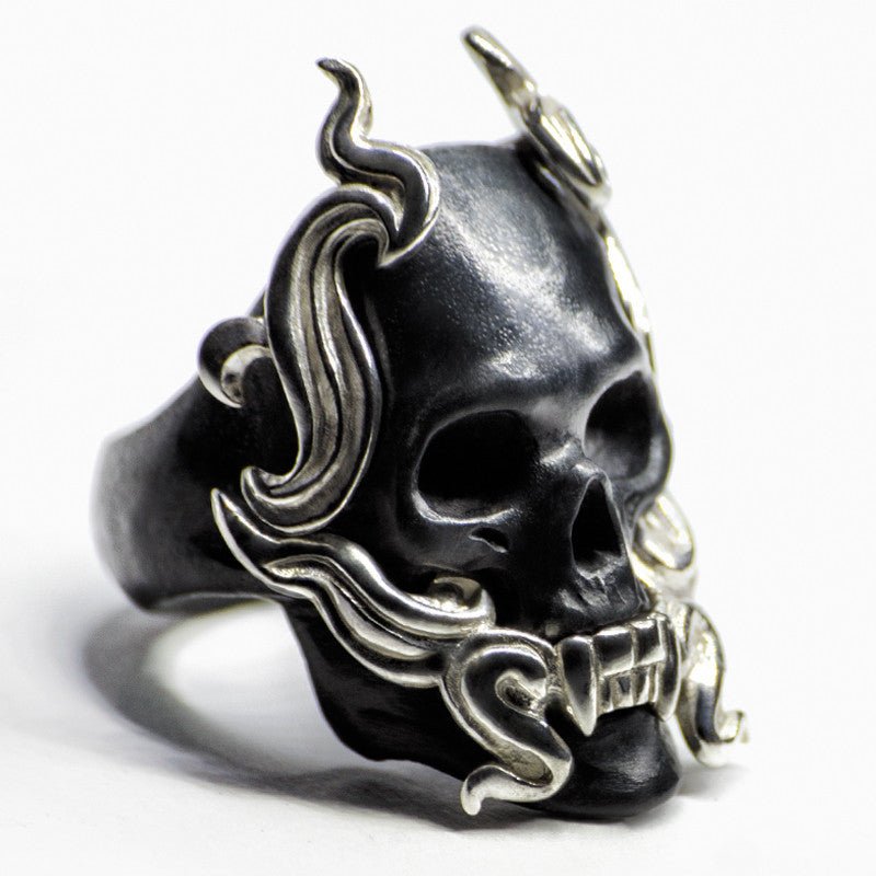 Sleeping bird ring - Macabre Gadgets