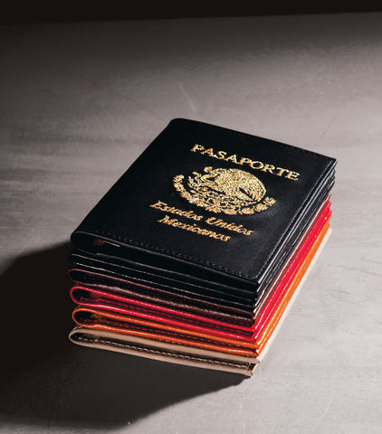 Porta Pasaportes Piel Canela