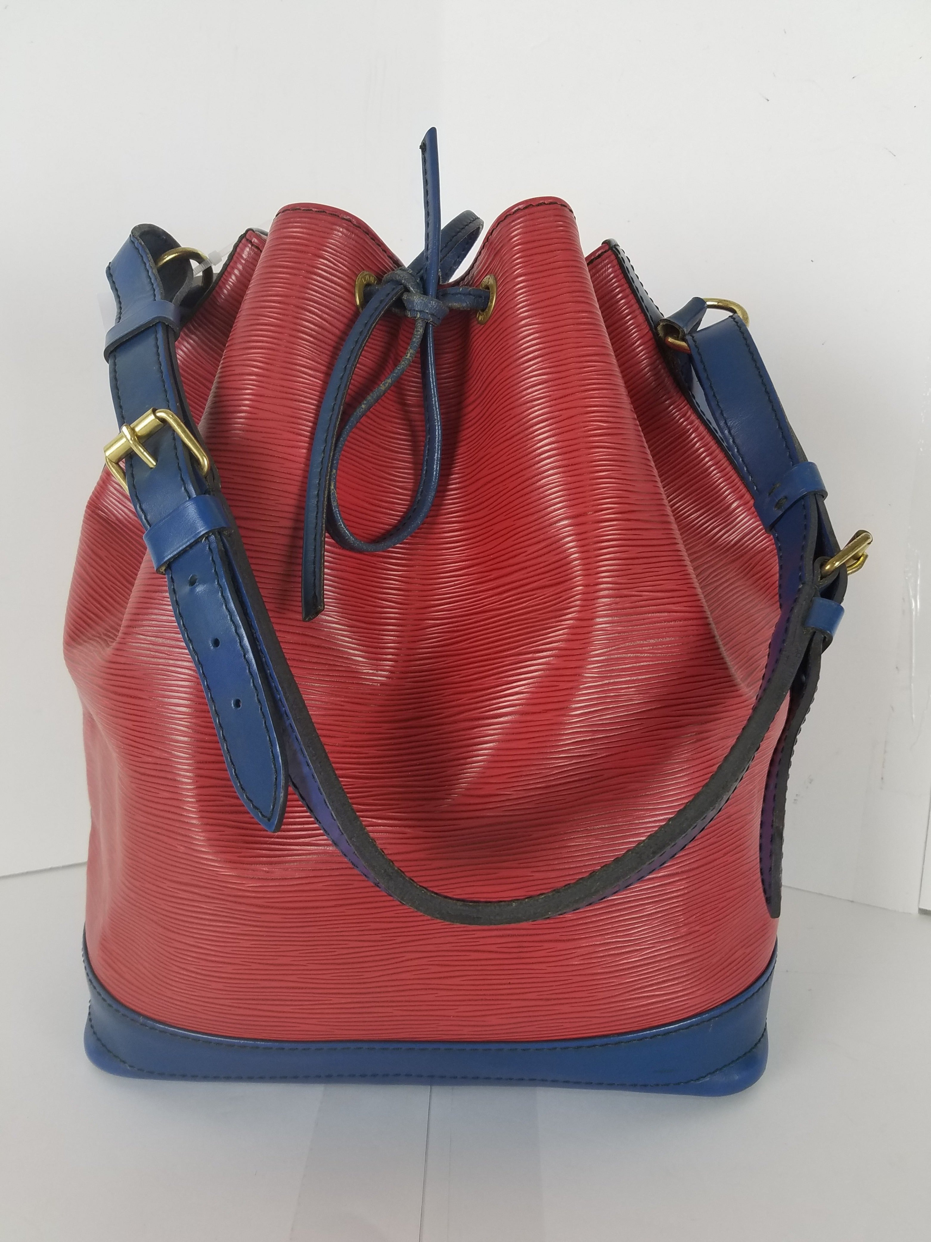 Louis Vuitton Randonnee Blue Epi Leather Shoulder Bag 2799