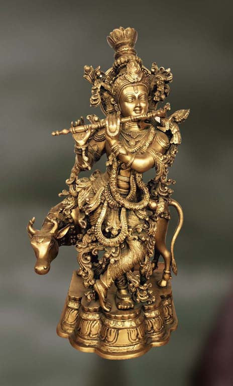 Brass sculpture of Lord Krishna playing his divine flute - Artisans Crest