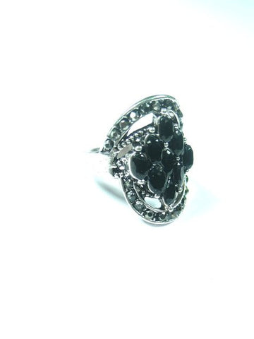 Antique Finish Vintage Ring Crystal Silver-Tone Engagement Rings Fashion Jewelry (Black) - mogulinteriordesigns - 1