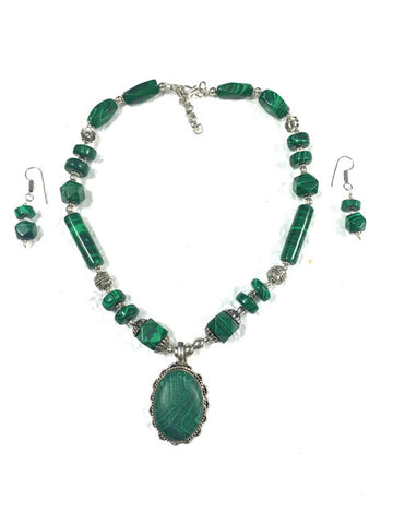 Mogul Malachite Necklace Indian Artisan Jewelry, 'Heart's Desire', Gift for Her - mogulinteriordesigns - 1