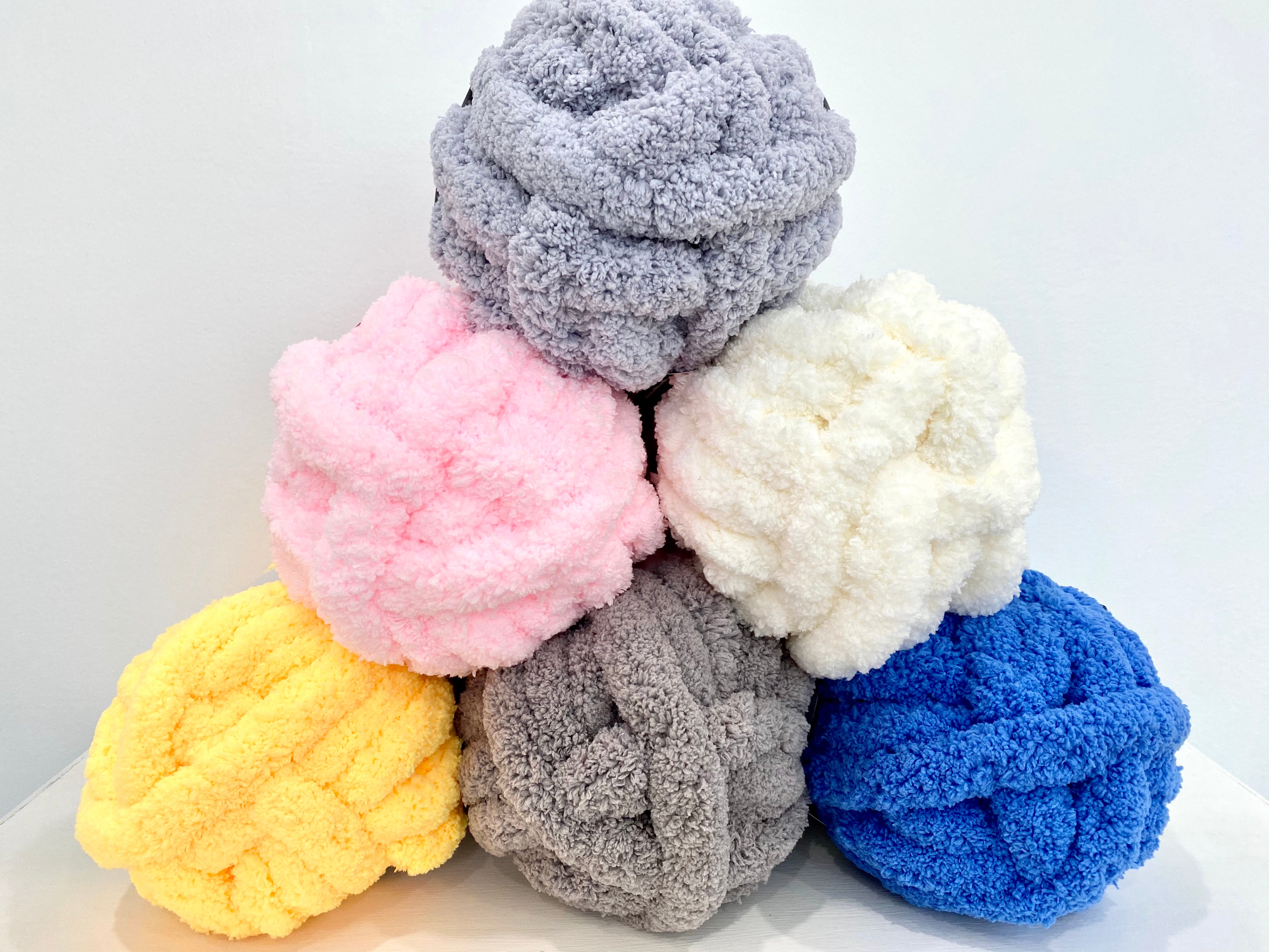 Jumbo Chenille Yarn Over 1 Inch Thick Becozi