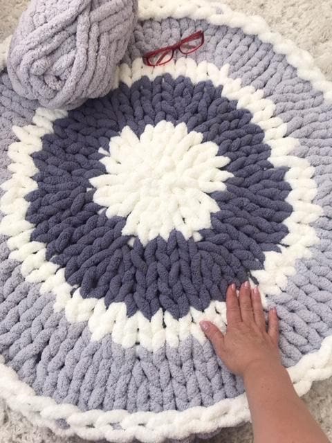 hand knit rug