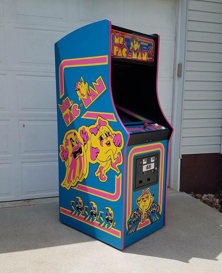 cabinet graphics for ms pacman game