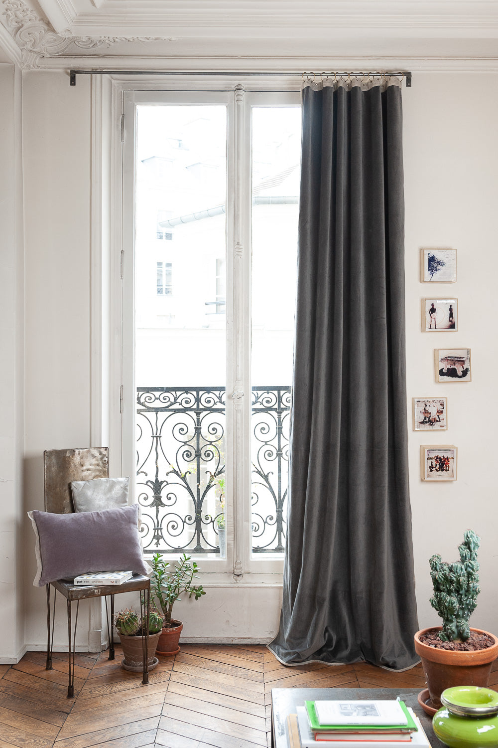 Rideaux en velours Medicis occultants 130x280 cm - En fil d'indienne, Gris Anthracite