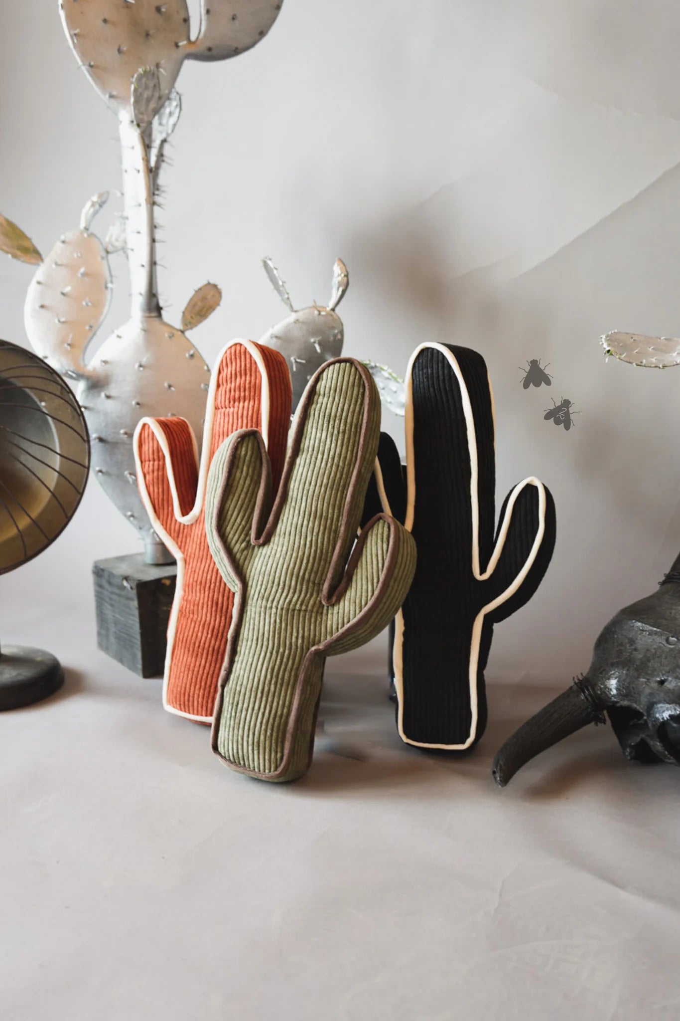 KICK A CACTUS PILLOW Rust
