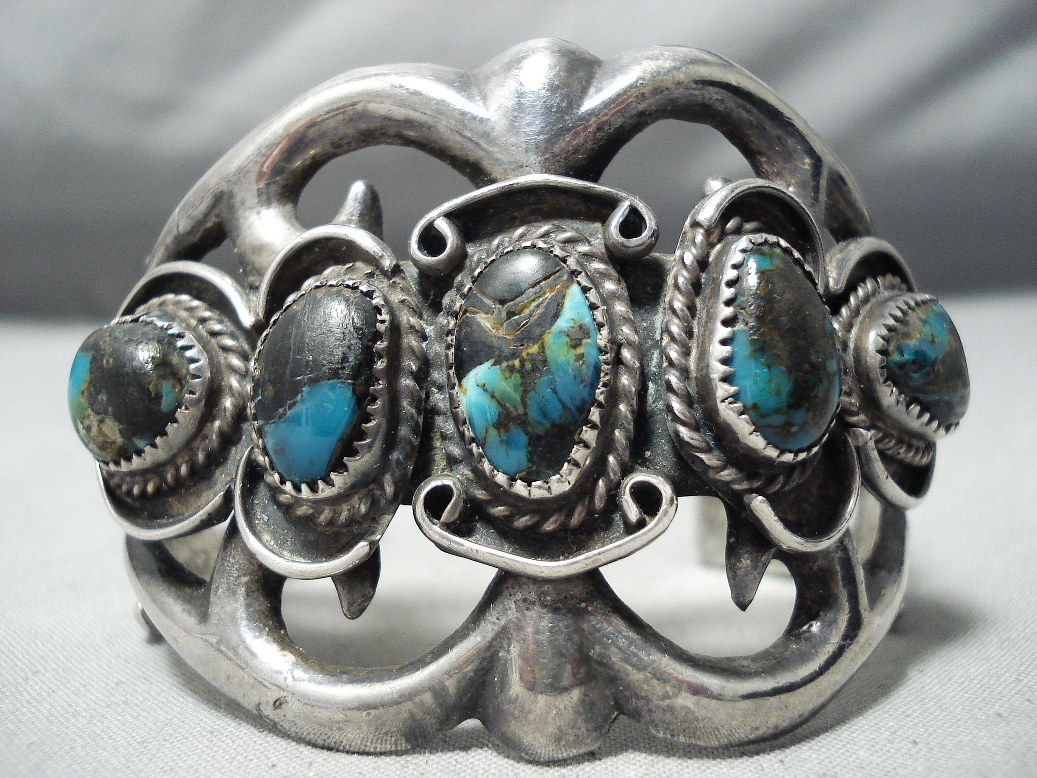 Heavy Bisbee Turquoise Vintage Native American Navajo Sterling Silver ...