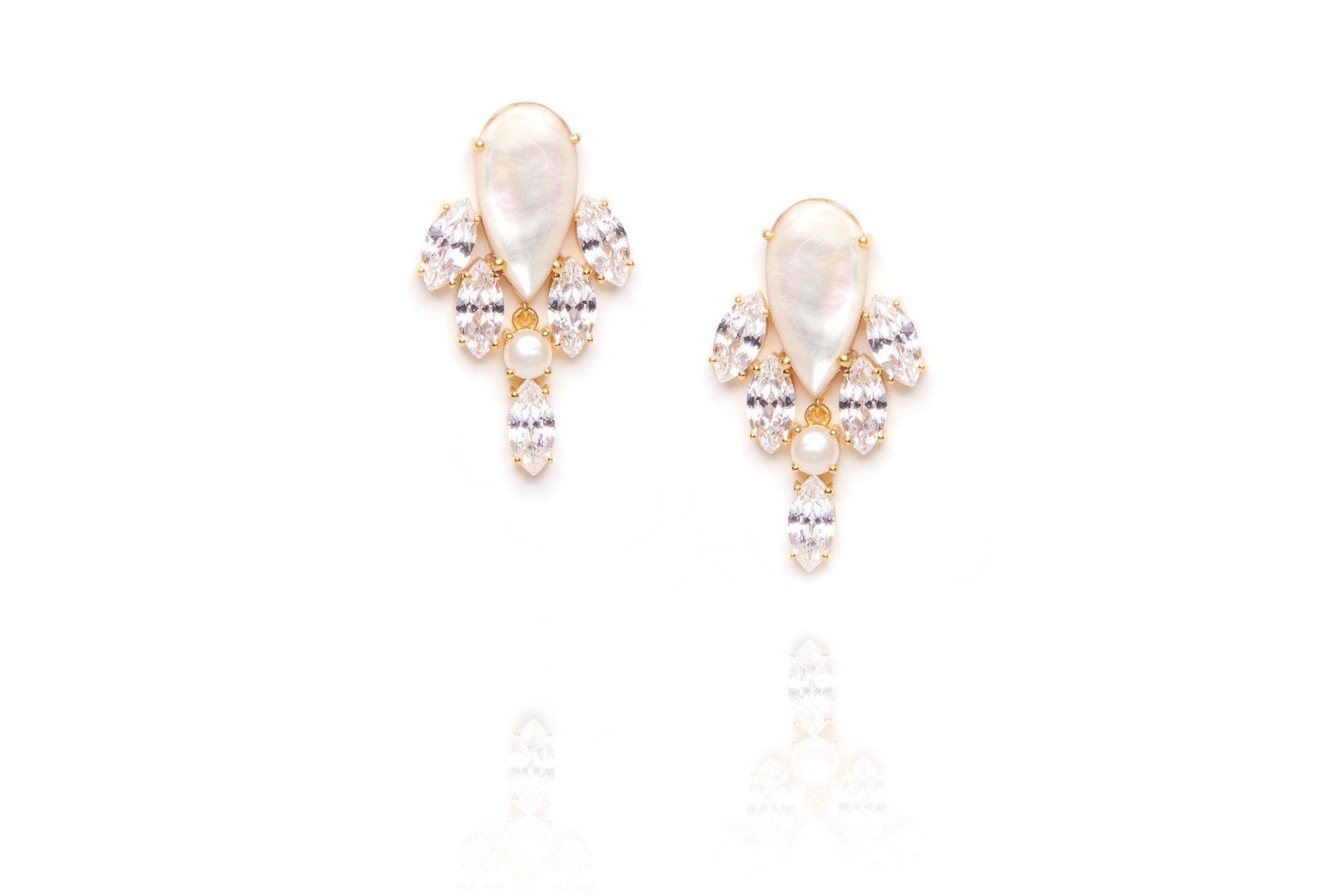 Zephyr Earrings in White