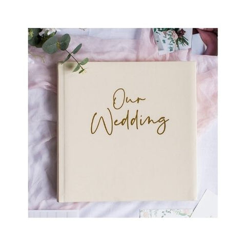 Wedding photo album ideas | Charmerry