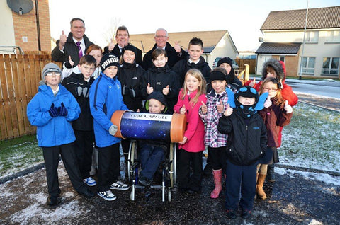 Pupils from Fallin Primary with Bruce Crawford MSP - Time Capsules UK