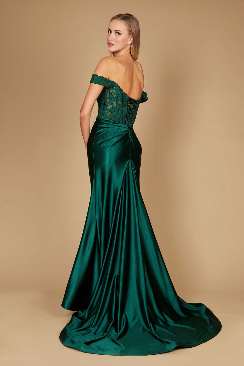 40 Stunning Colorful | Gorgeous gowns, Evening dresses, Beautiful gowns