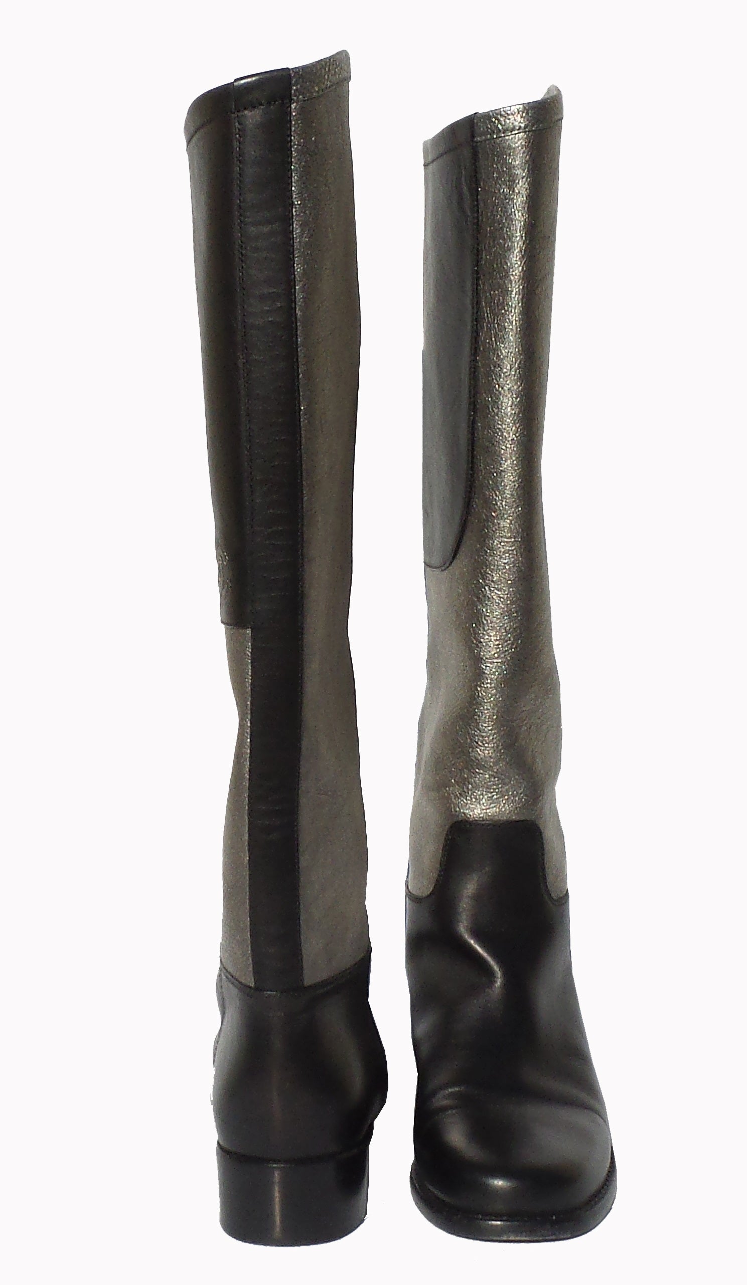 operatie landelijk Vlekkeloos CHANEL Black Silver Leather Stitched CC Boots 38 $1595 – Encore Resale.com