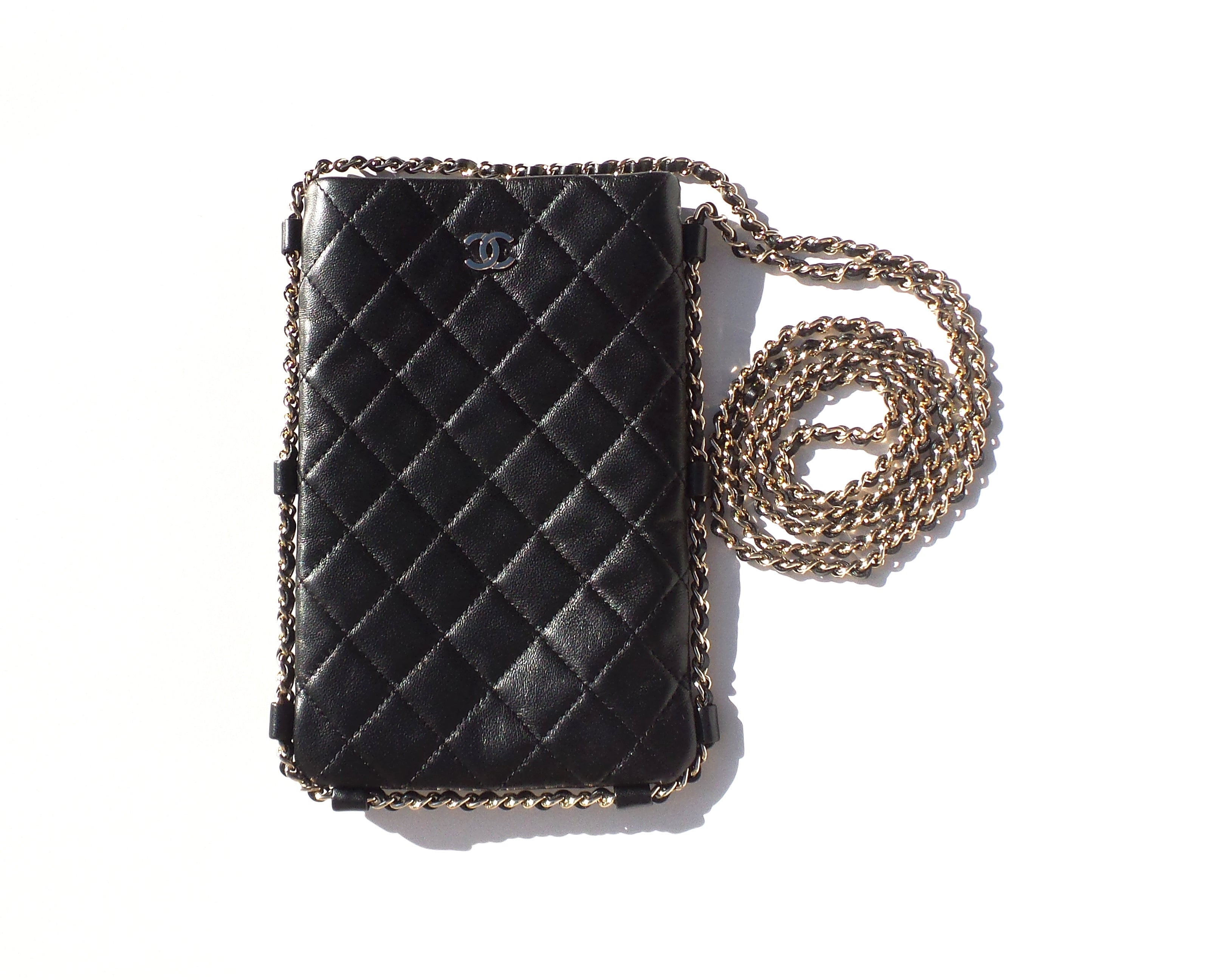 chanel crossbody clutch