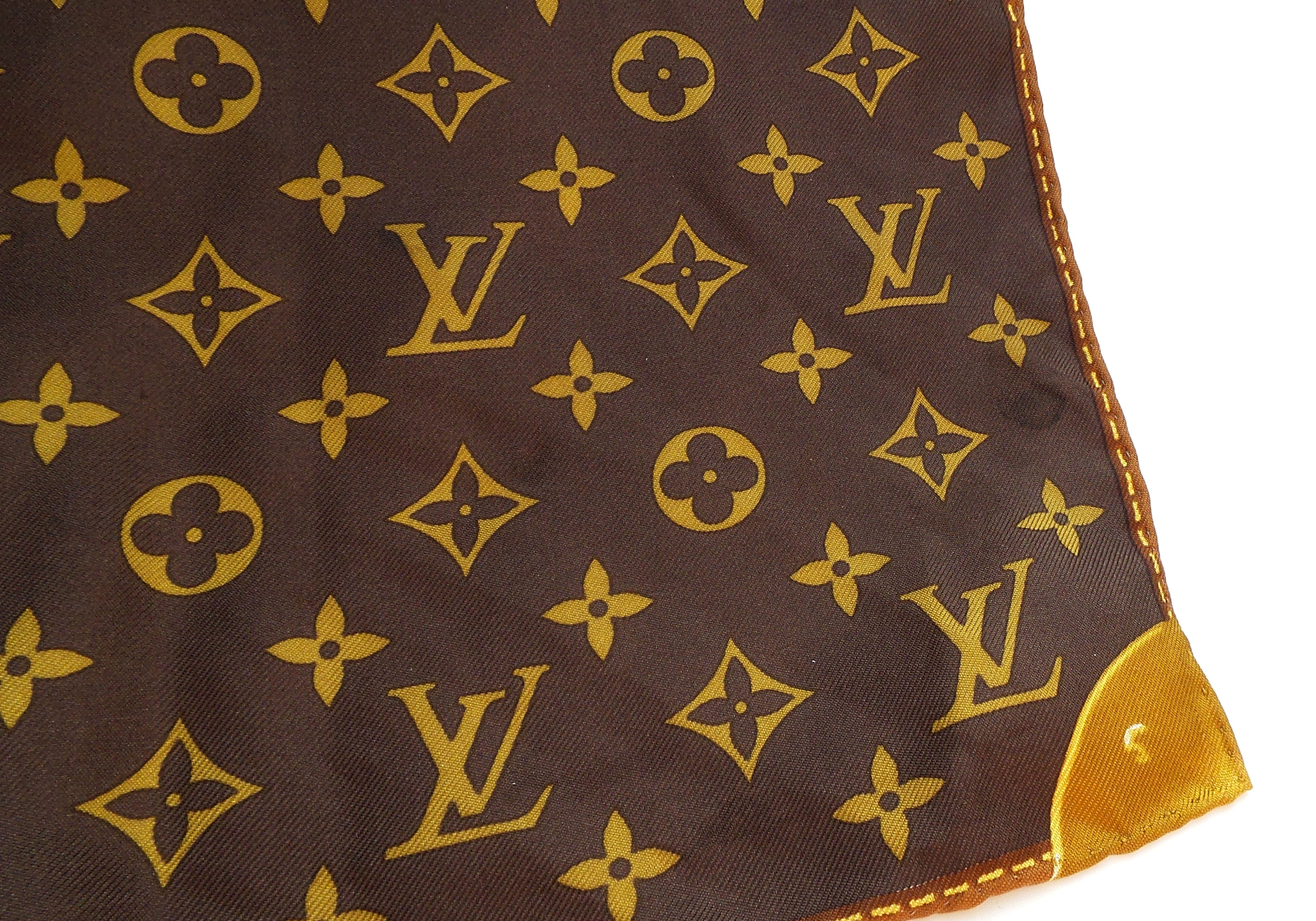 &#39;Sold&#39; LOUIS VUITTON Inventeur Brown Gold Monogram Logo Silk Twill Squ – Encore 0