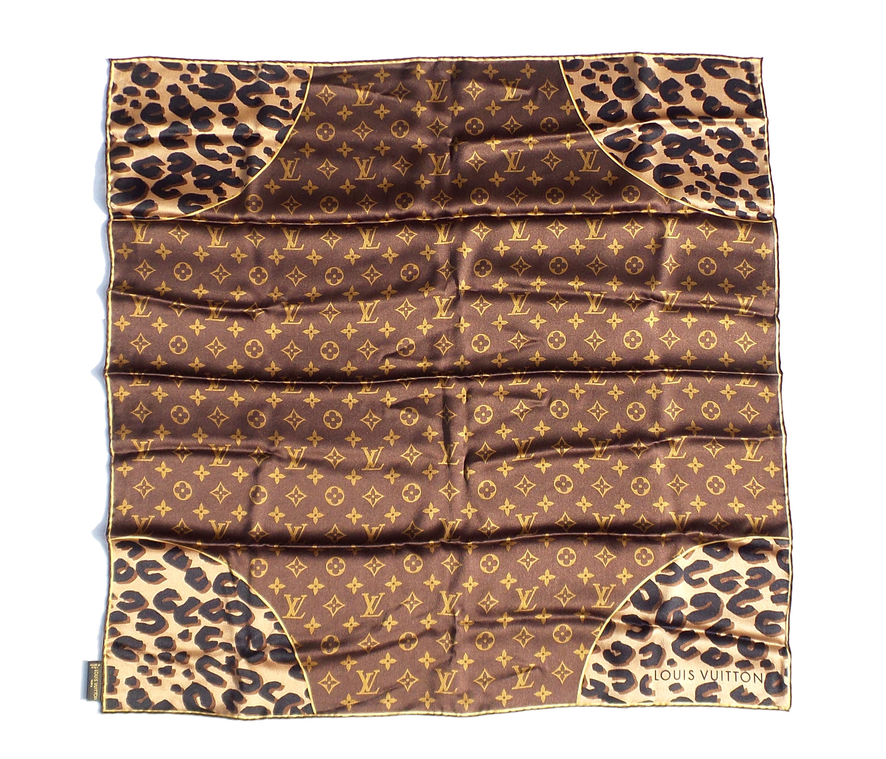 &#39;Sold&#39; LOUIS VUITTON Brown Monogram Leopard Print Silk Twill Square Sc – Encore 0