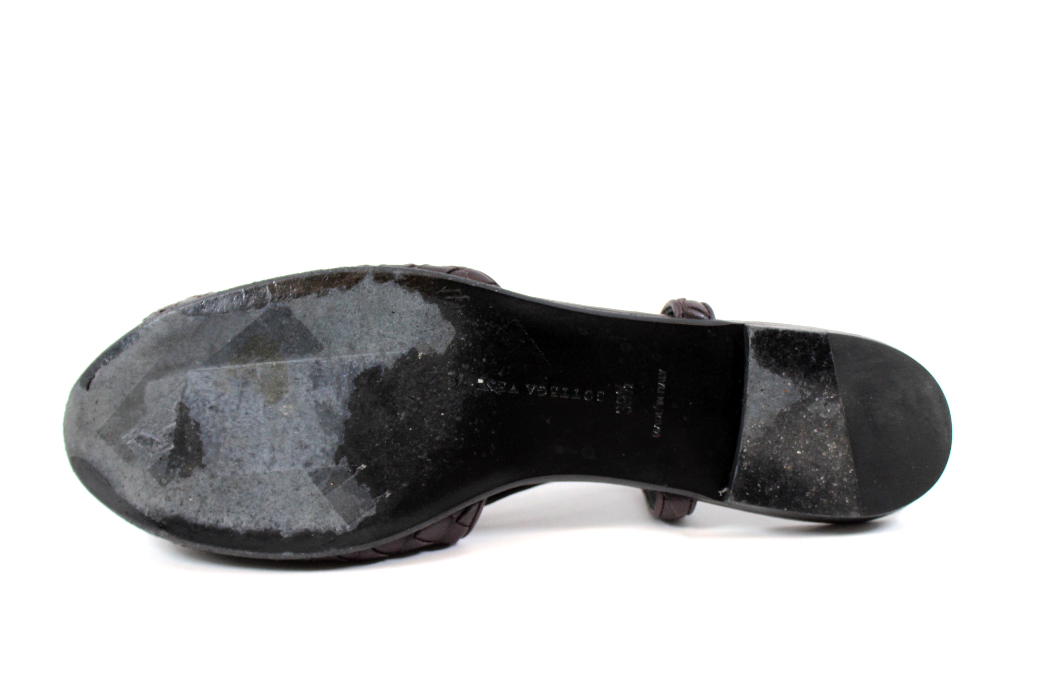 Bottega Veneta Eggplant Leather Woven Flats (Size 39.5) – Encore Resale.com