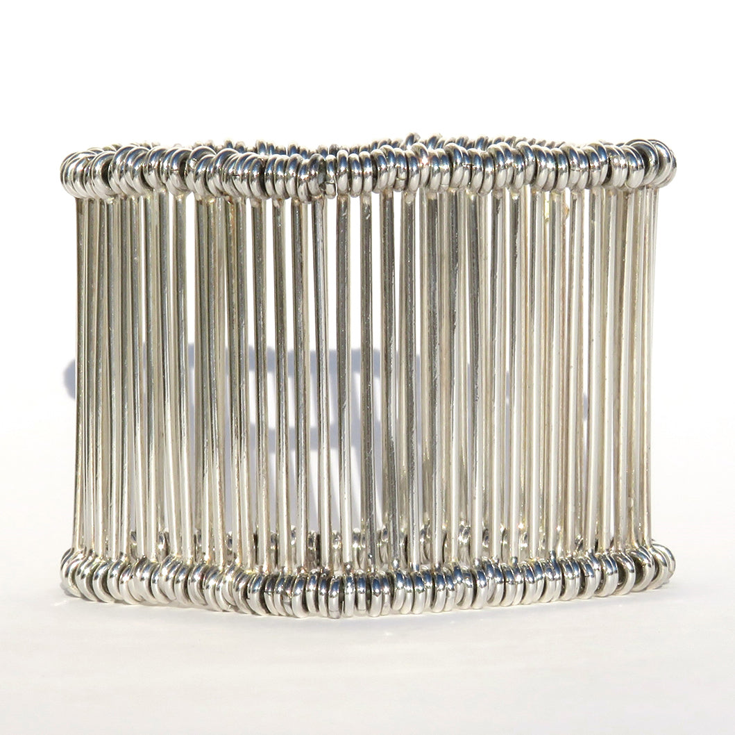 Sold Links Of London Sterling Silver Sugar Cane Stretch Bangle Cage Encore Resale Com