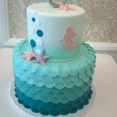 Fondant scales frosting cake mermaid green design 