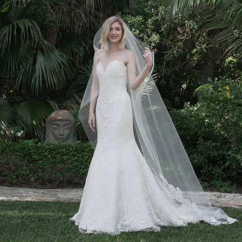 Strapless mermaid wedding dress  Strapless sweetheart neckline lace mermaid wedding dress by Augusta Jones