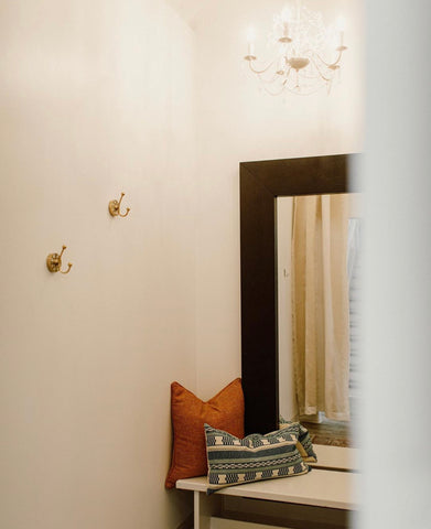 Amalfi Coast-Inspired Dressing Room