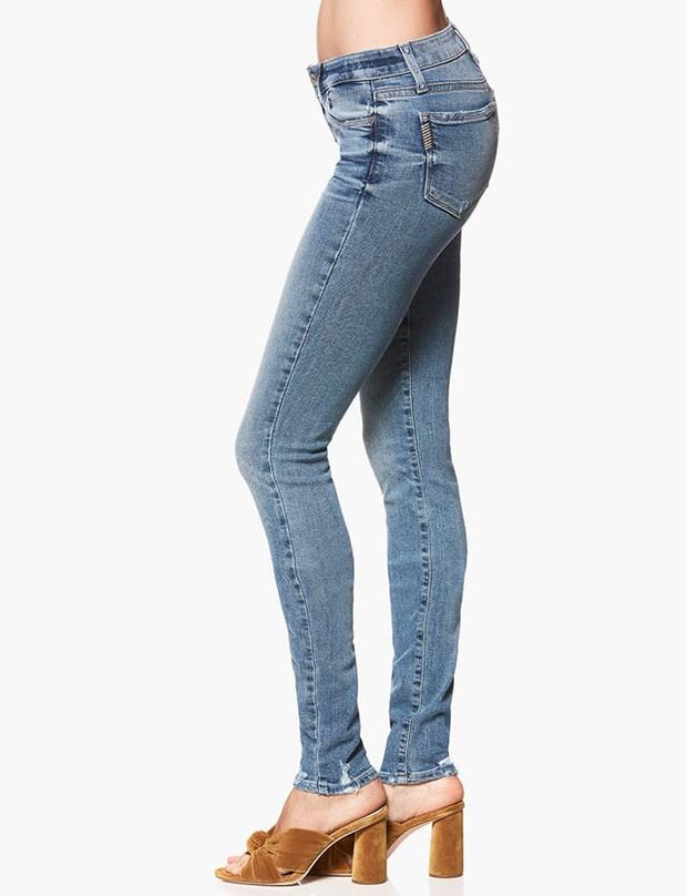 paige leggy jeans