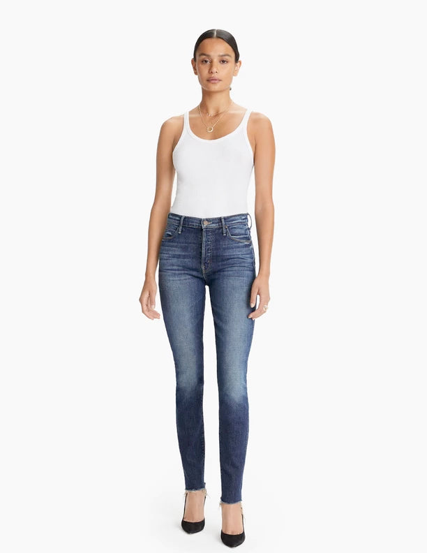 Mother Denim - The Stunner Fray Skinny Jeans in Roasting Nuts | Blond ...