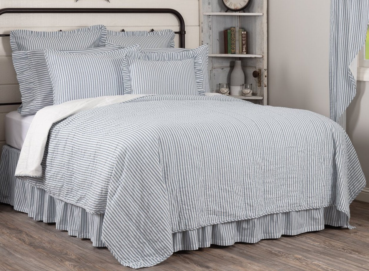 Sawyer Mill Blue Ticking Stripe King Quilt Coverlet 105wx95l