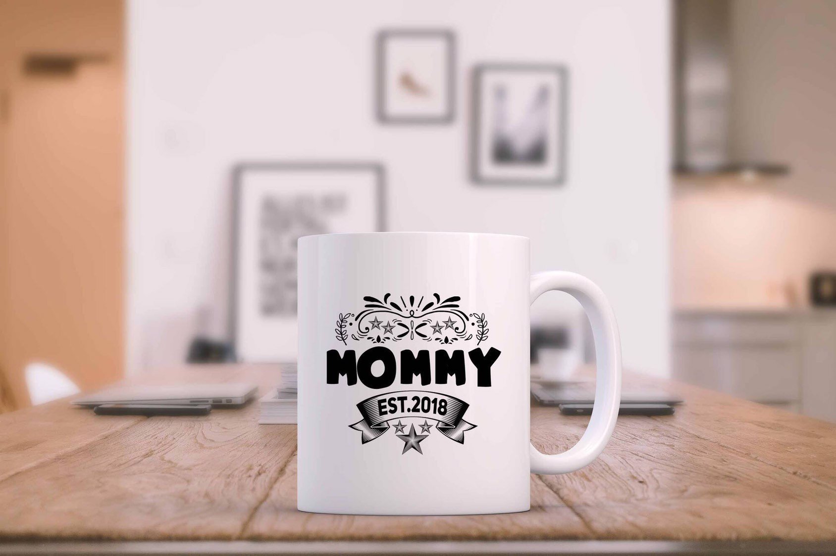 mom est 2018 mug