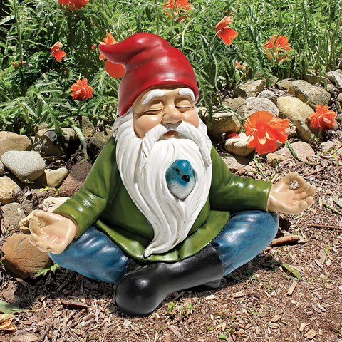 gnome statue