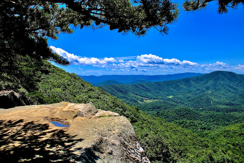 A rocky point on Tinker Cliffs of southwest Virginia 