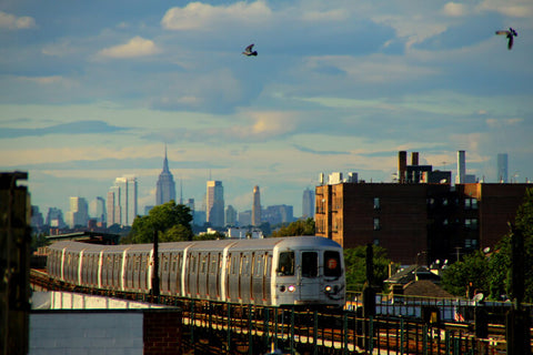 F Line Train - Brooklyn, NYC, Manhattan Skyline