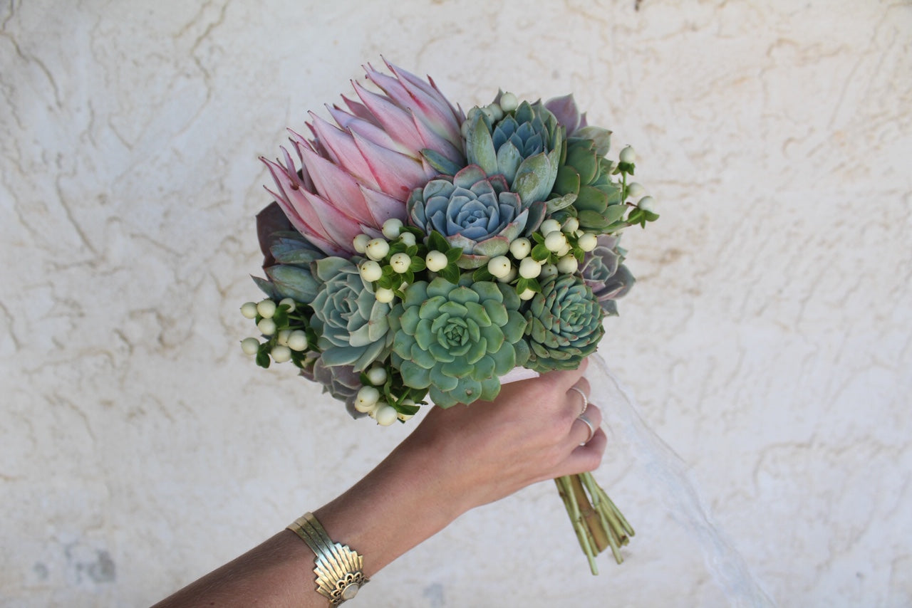 premade bridesmaid bouquets
