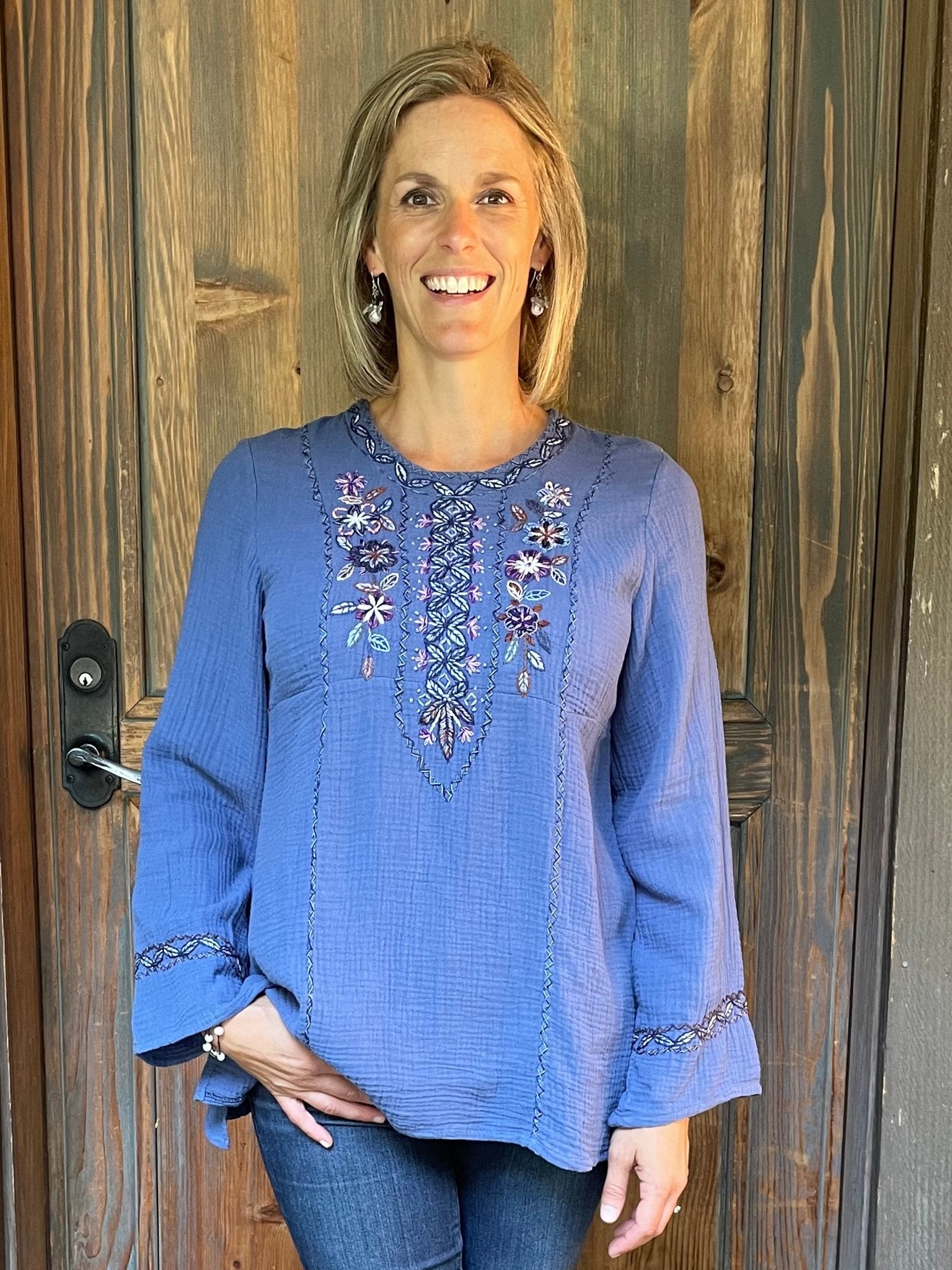 Natalia Floral Tunic - blue - Abrazo Style Shop