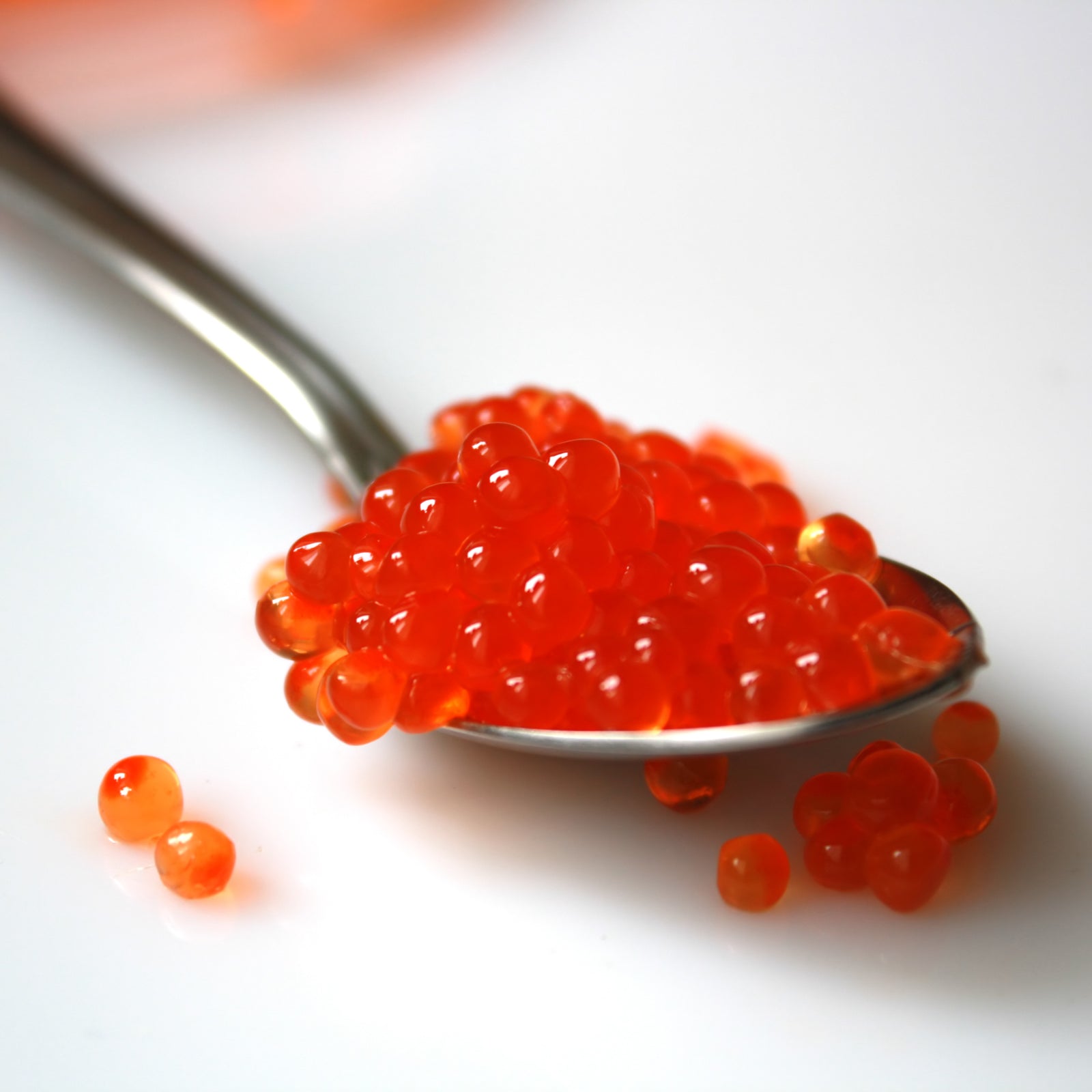 the-best-ways-to-eat-salmon-roe-from-sushi-to-toasts