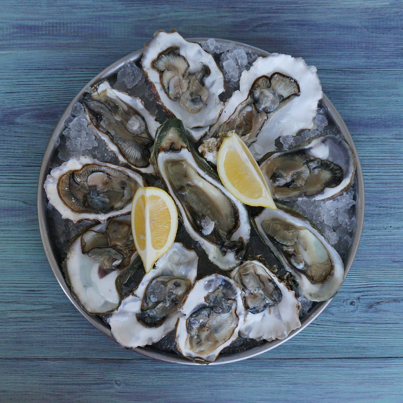 The Right Way to Eat a Raw Oyster 