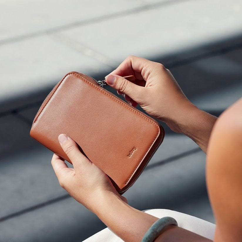 Bellroy Travel Folio | Zip Up Leather Passport Holder (Previous Edition)