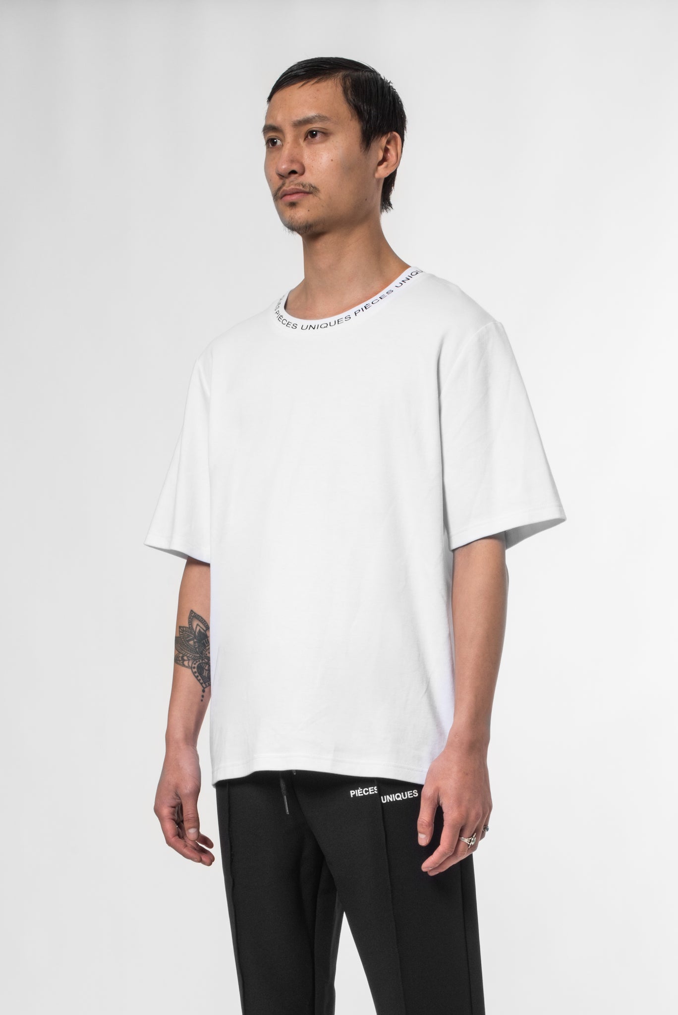 White Sun® Icon T-shirt – Pièces Uniques