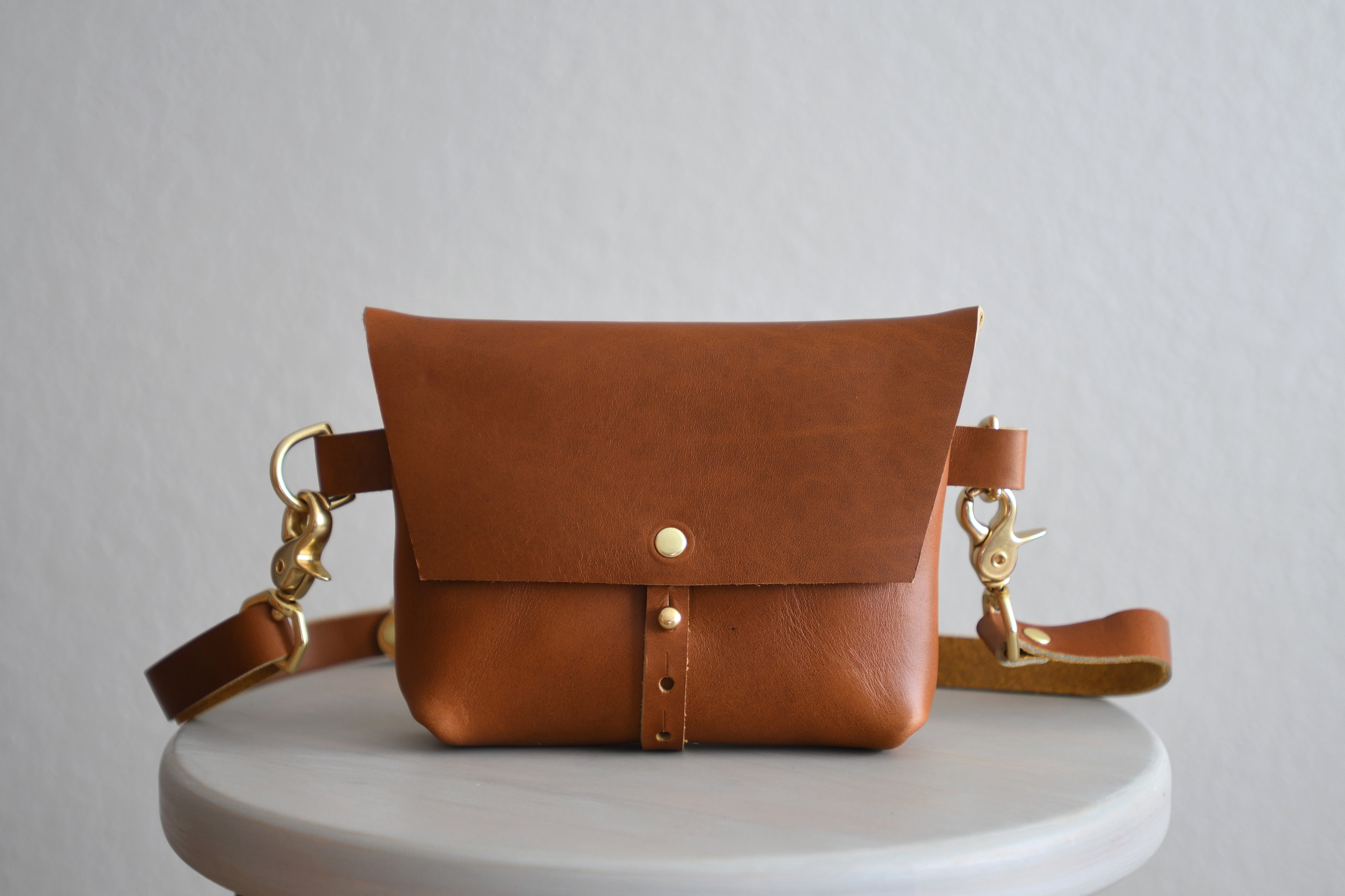 The Bogotá Hip Bag - Aged Whiskey | The Rootless Spruce