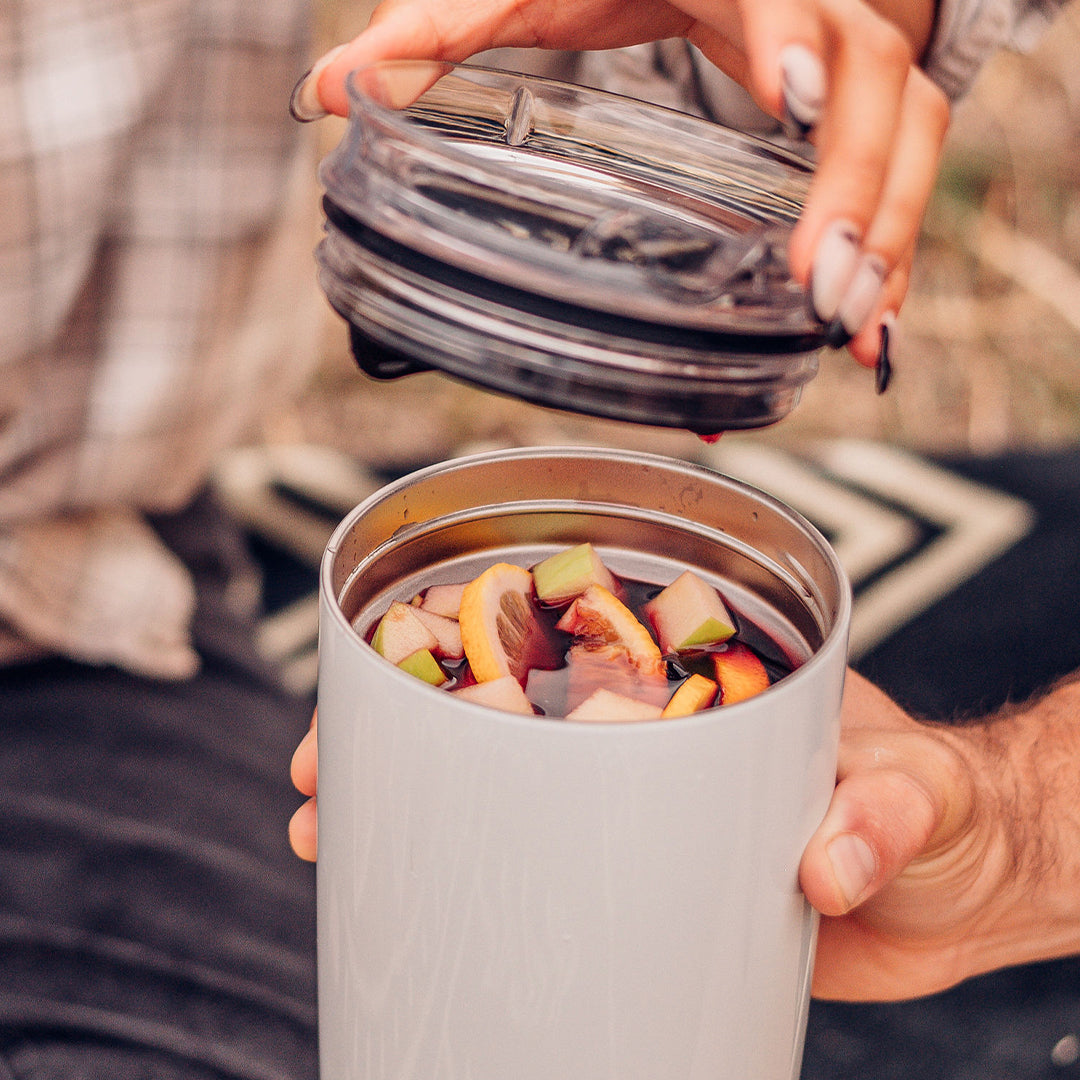 The Brumate Togosa— your new best friend for tailgates and picnics🧊🍾 A  2-in-1 wine chiller and pitcher for champagne & wine bottles or…