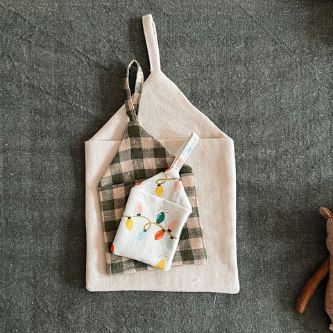 DIY Pocket House Gift Bags