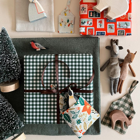 DIY Holiday House Pocket Gift Bags