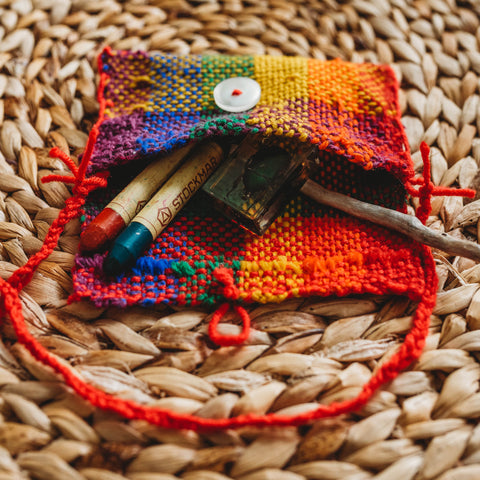 DIY Woven bag - Waldorf weaving loom - Easy weaver loom
