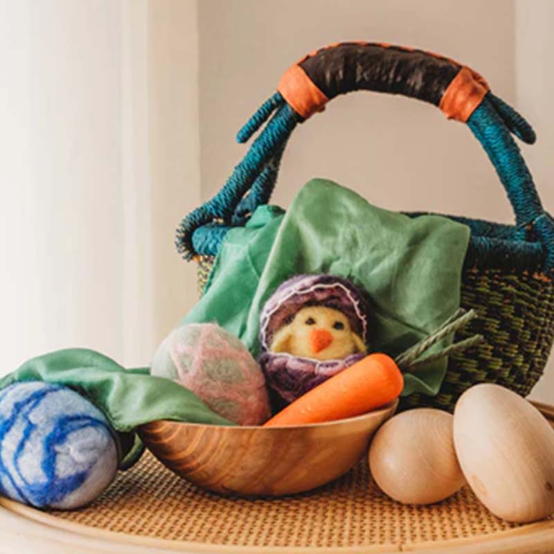 A felted chick and egg craft