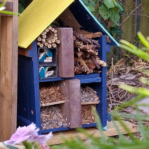 Make your own bug hotel diy project for kids