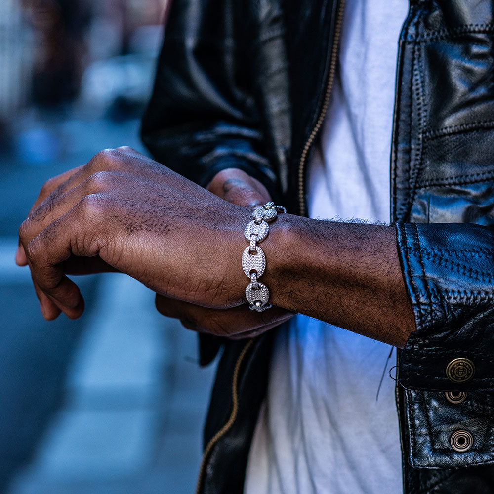 8 Reasons For Men To Wear A Bracelet | Should Men Wear Bracelets – Azuro  Republic